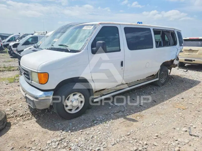 2004 Ford ECONOLINE фото