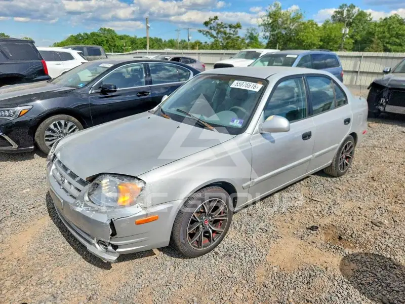 2004 Hyundai Accent фото