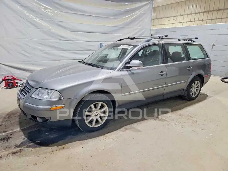 2004 Volkswagen Passat photo