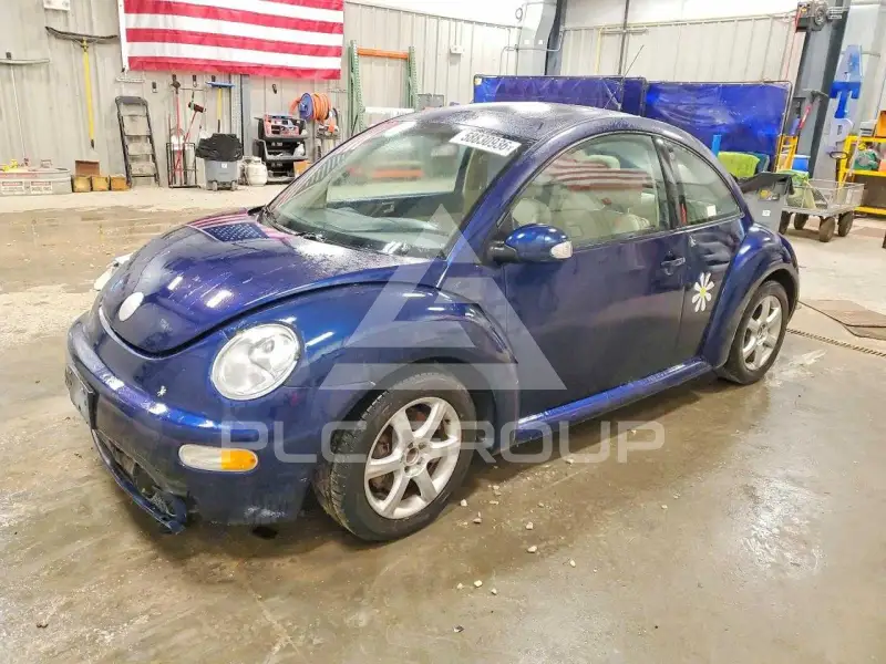 2004 Volkswagen BEETLE photo