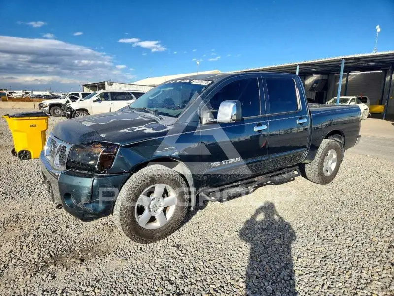 2005 Nissan TITAN photo