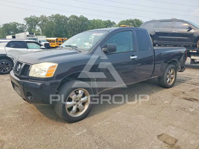 2005 Nissan TITAN фото