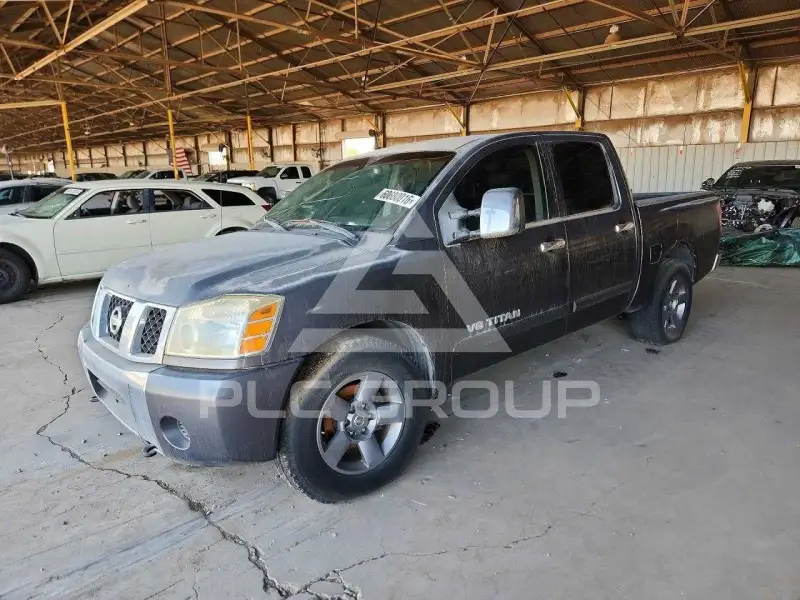 2005 Nissan TITAN photo