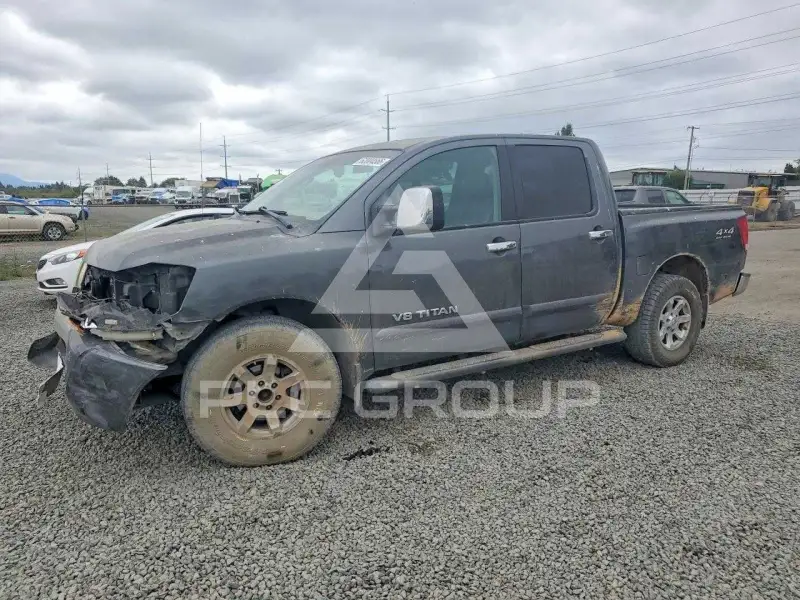 2005 Nissan TITAN фото