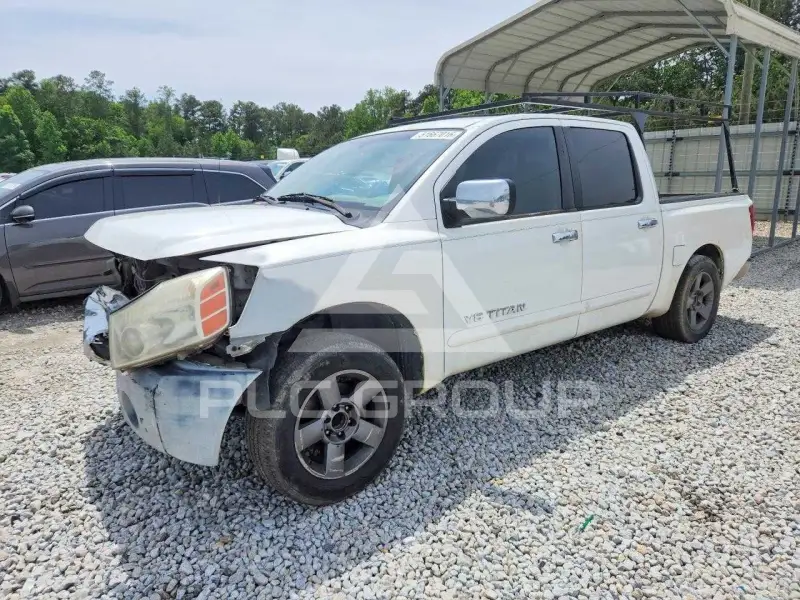 2005 Nissan TITAN фото