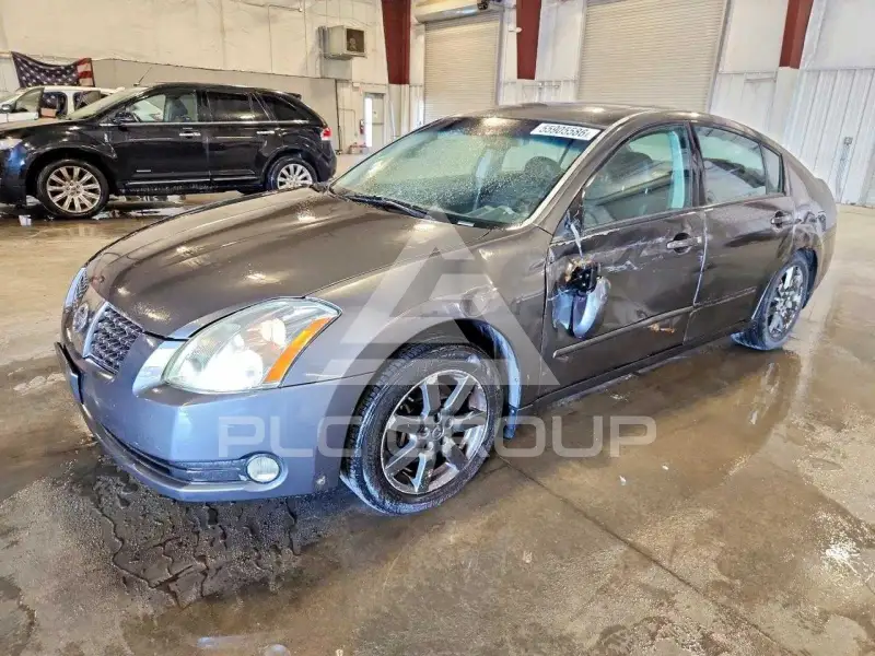 2005 Nissan MAXIMA photo