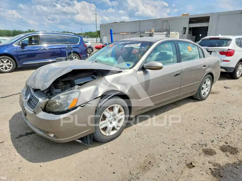 2005 Nissan ALTIMA photo