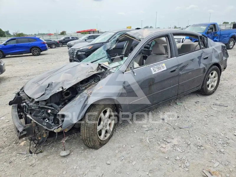 2005 Nissan ALTIMA photo
