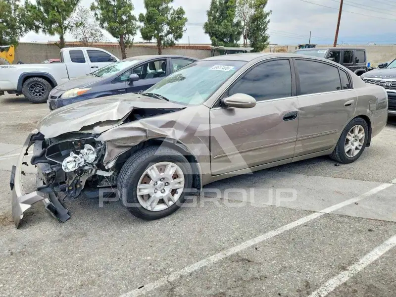 2005 Nissan ALTIMA photo
