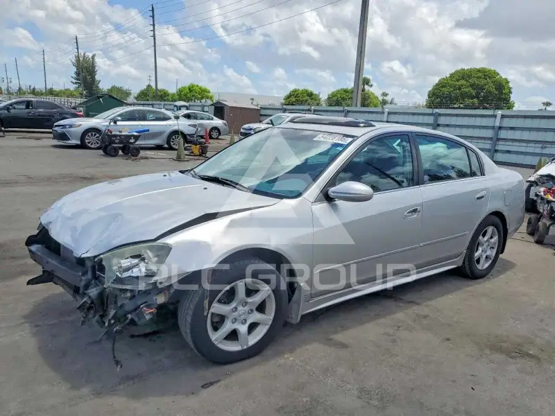 2005 Nissan ALTIMA photo