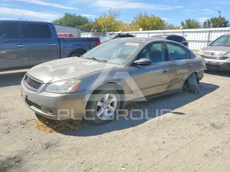 2005 Nissan ALTIMA photo