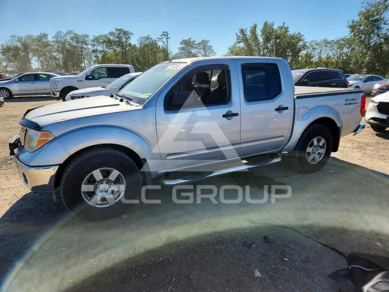 2005 Nissan FRONTIER фото
