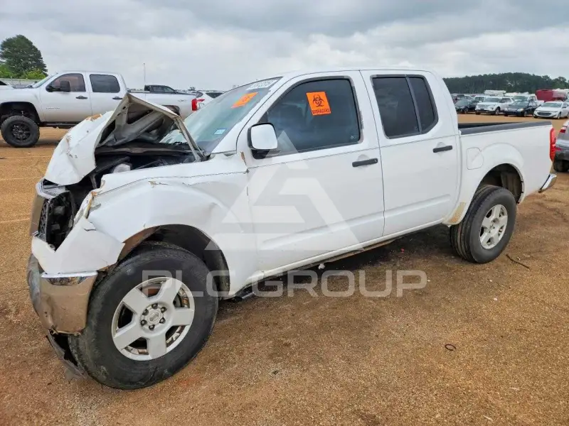 2005 Nissan FRONTIER фото
