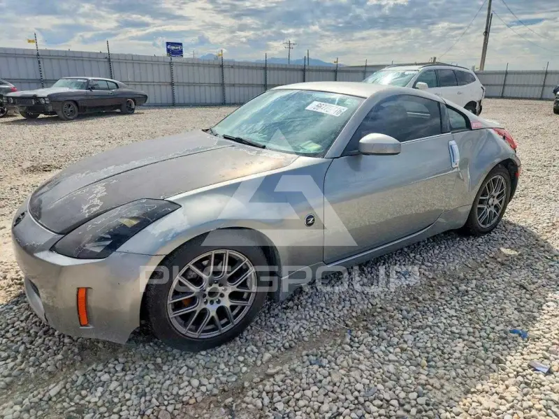 2005 Nissan 350Z photo