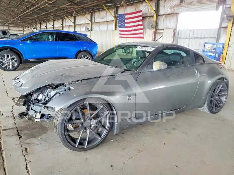 2005 Nissan 350Z photo