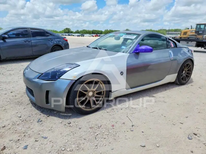 2005 Nissan 350Z фото