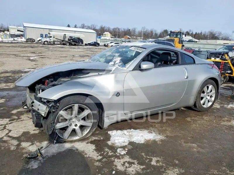 2005 Nissan 350Z фото