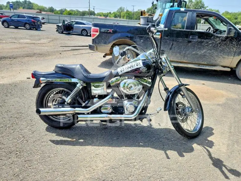 2005 Harley-Davidson Fx photo