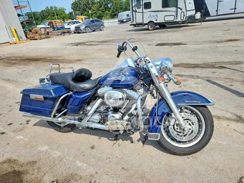 2005 Harley-Davidson FL photo