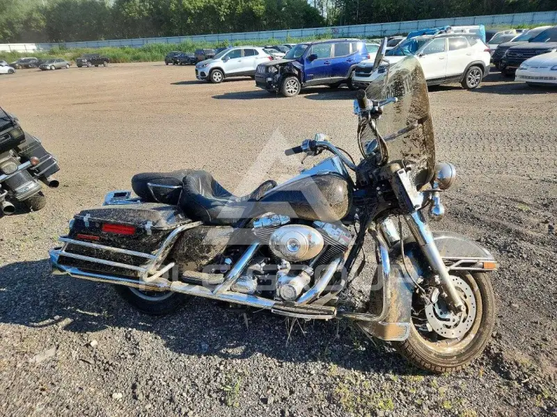 2005 Harley-Davidson FL photo