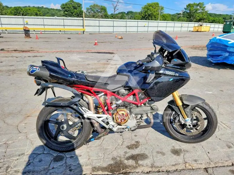 2005 Ducati MULTISTRADA фото