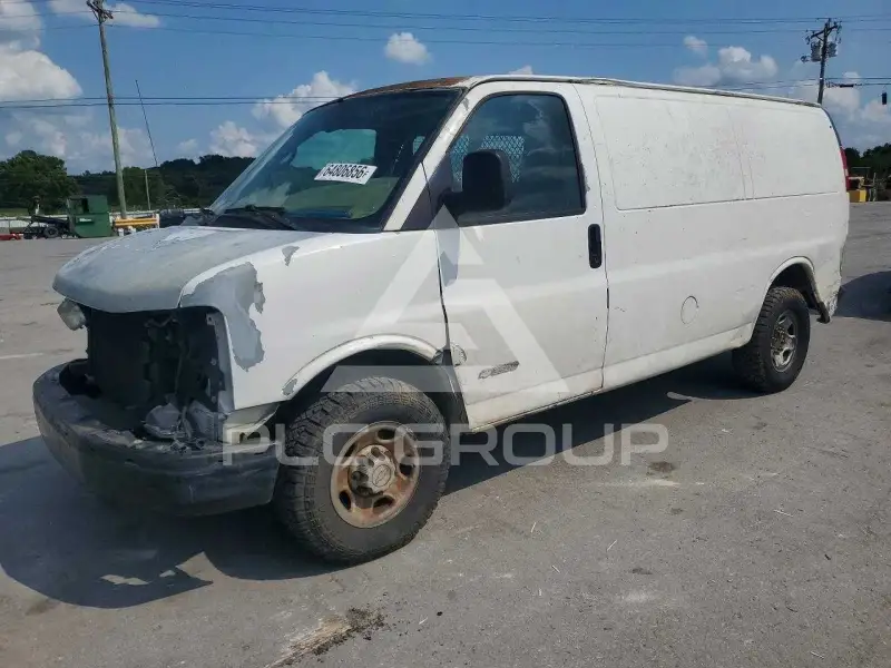 2005 Chevrolet Express photo