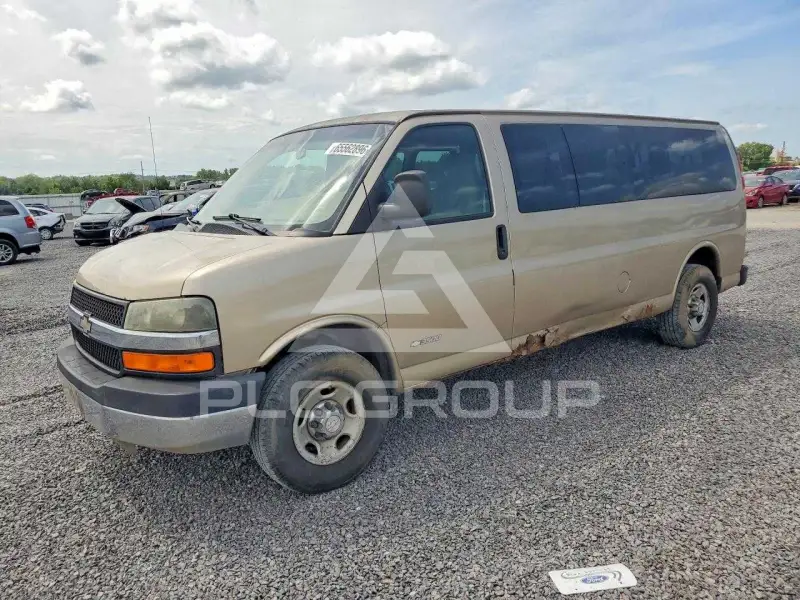 2005 Chevrolet Express фото