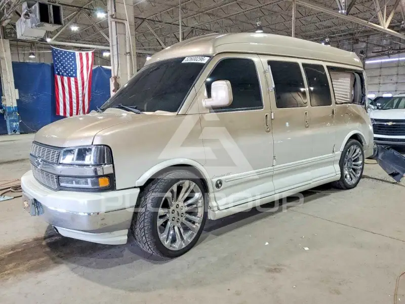 2005 Chevrolet Express photo