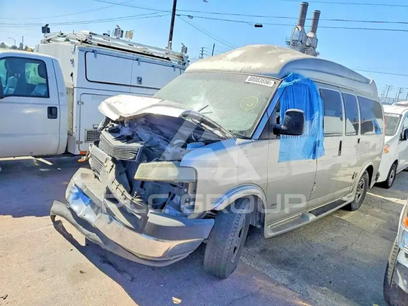 2005 Chevrolet Express photo