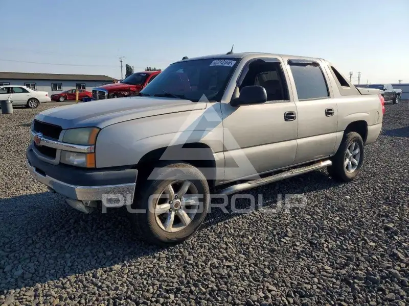 2005 Chevrolet Avalanche photo