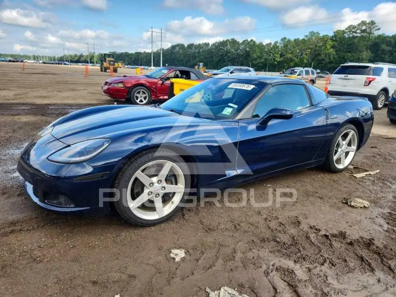 2005 Chevrolet Corvette фото