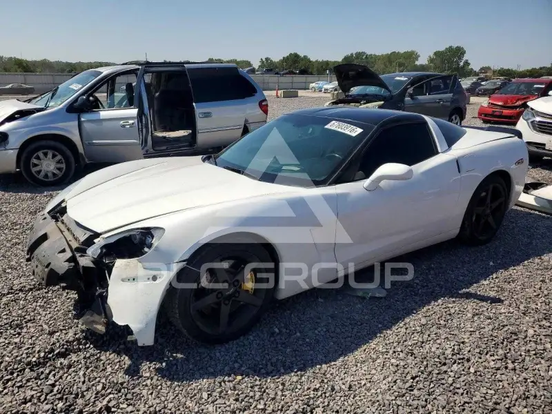 2005 Chevrolet Corvette фото