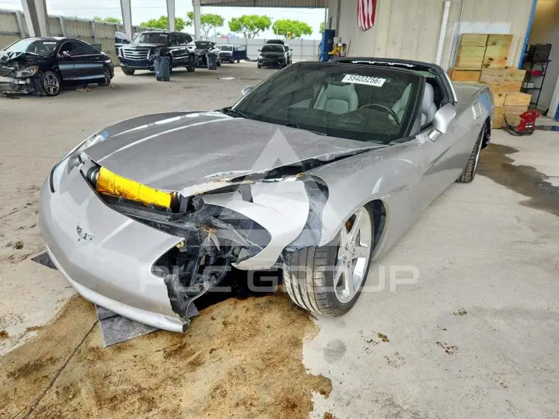 2005 Chevrolet Corvette фото