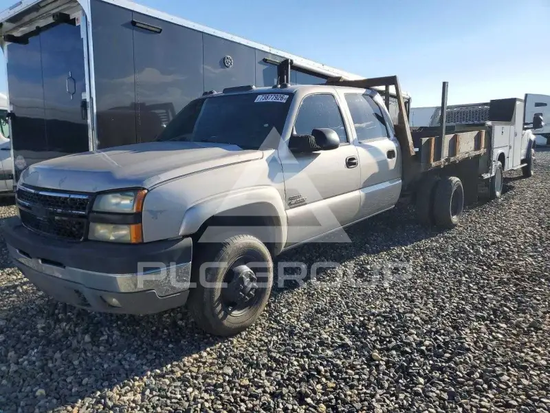 2005 Chevrolet Silverado photo