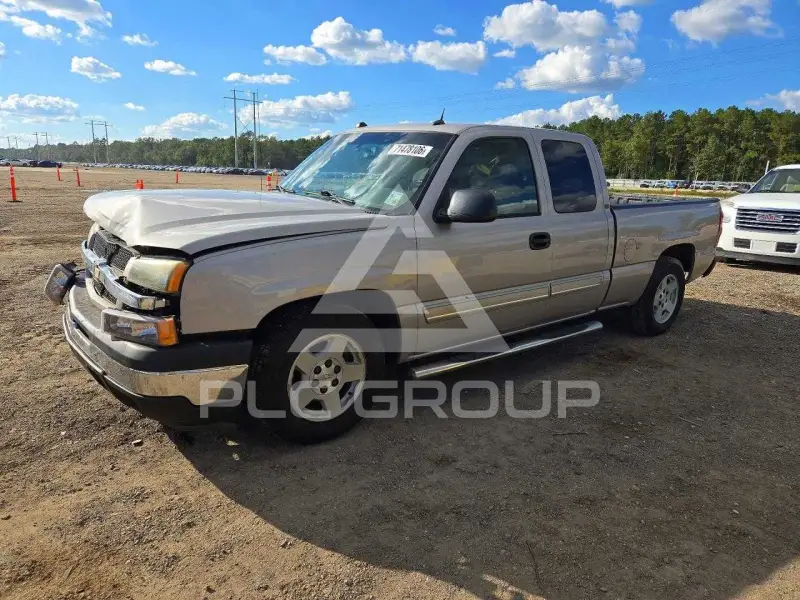 2005 Chevrolet Silverado photo