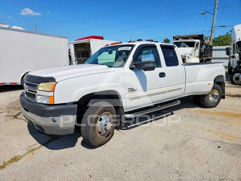 2005 Chevrolet Silverado фото