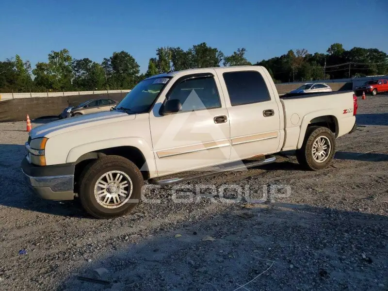 2005 Chevrolet Silverado photo