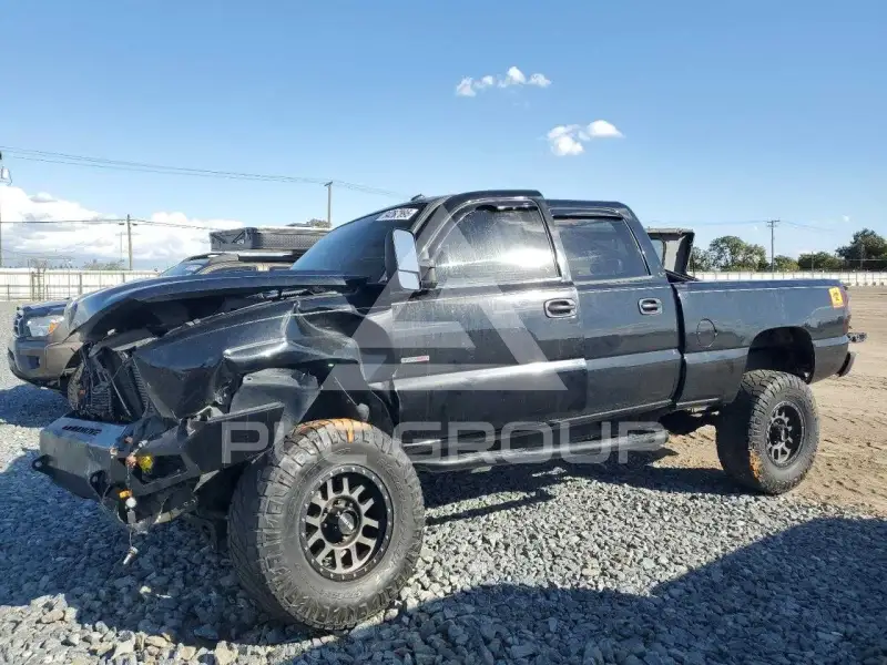 2005 Chevrolet Silverado photo