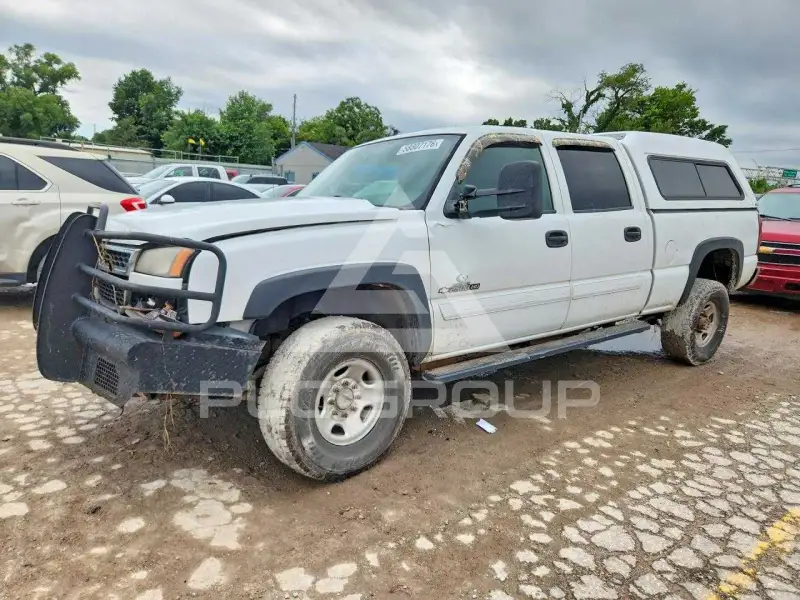 2005 Chevrolet Silverado фото