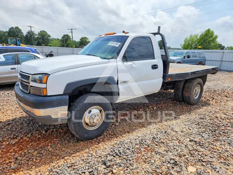 2005 Chevrolet Silverado фото