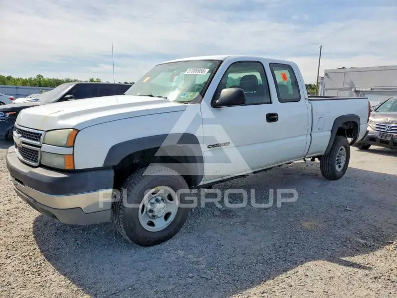 2005 Chevrolet Silverado фото