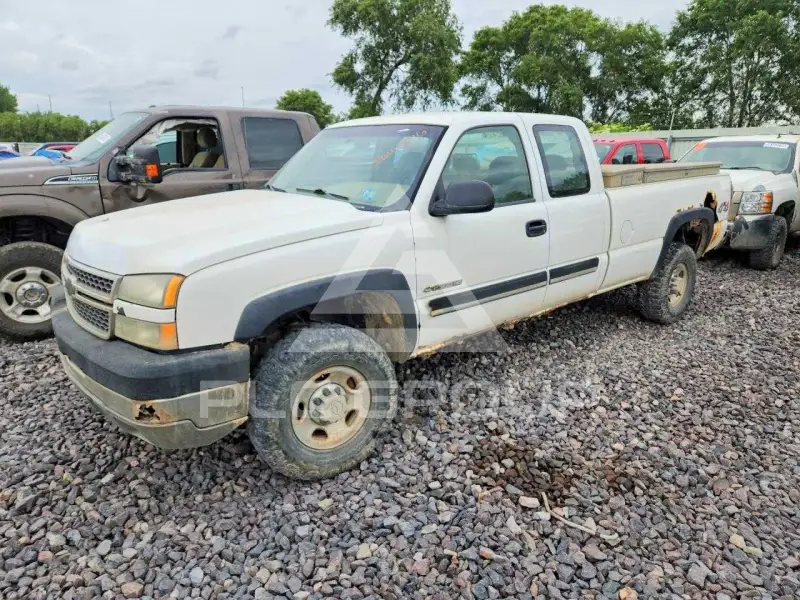2005 Chevrolet Silverado фото