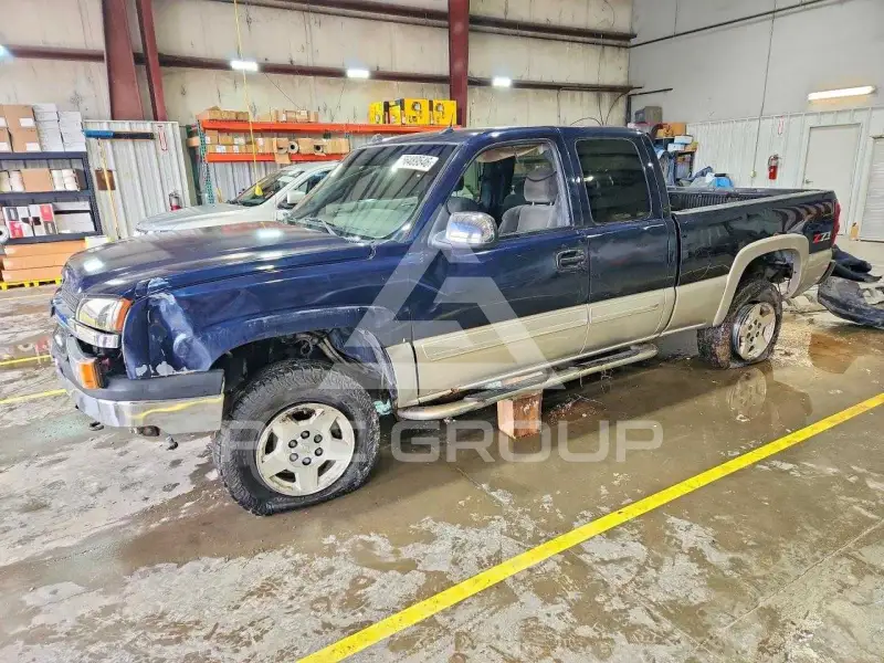 2005 Chevrolet Silverado photo