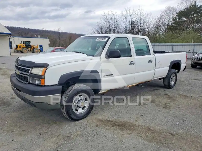 2005 Chevrolet Silverado photo