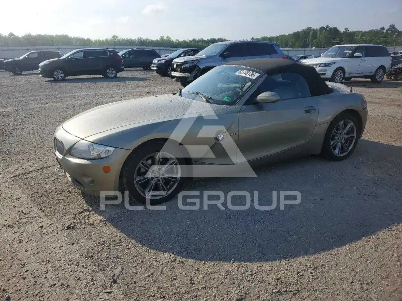 2005 BMW Z4 photo