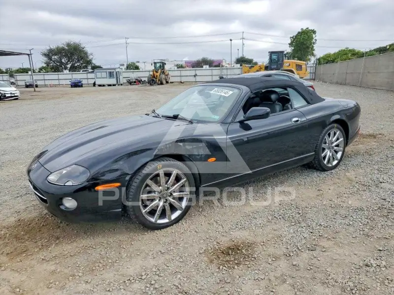 2005 Jaguar XK8 фото