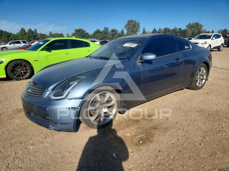 2005 Infinity G35 photo