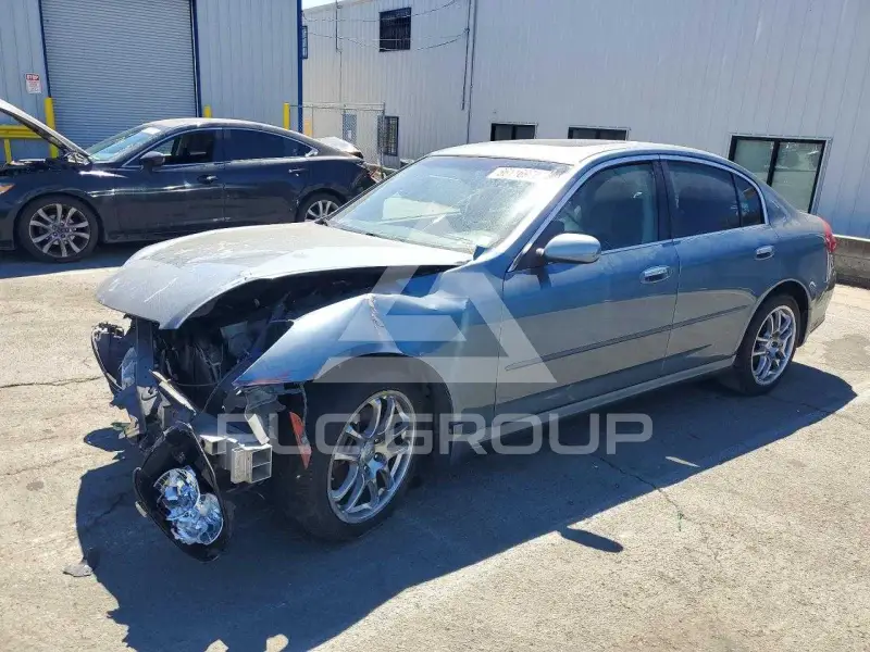 2005 Infinity G35 photo