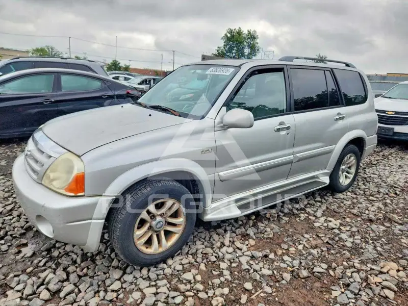 2005 Suzuki XL7 photo