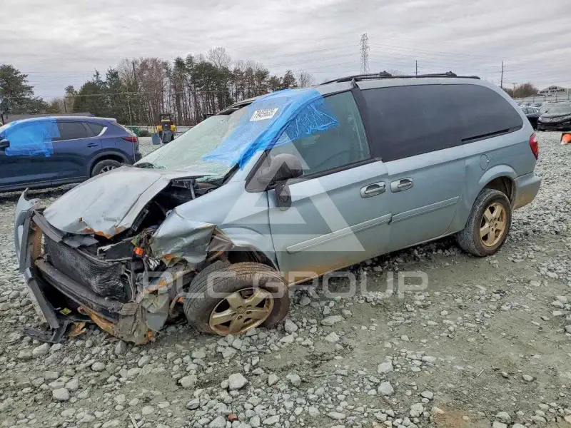 2005 Dodge CARAVAN фото